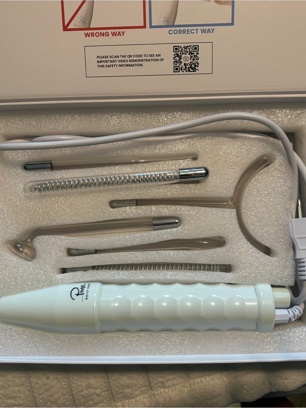 Pure Daily Care NuDerma Clinical Skin Therapy Wand 6 Applicators